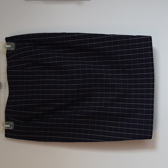 Navy&white windowpane skirt - Picture 3 of 8
